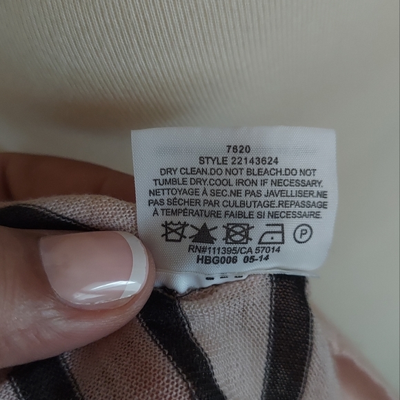 CLEARANCE!!! Tory Burch Layered Striped Pink & Black Sweater Size Medium - Picture 11 of 11